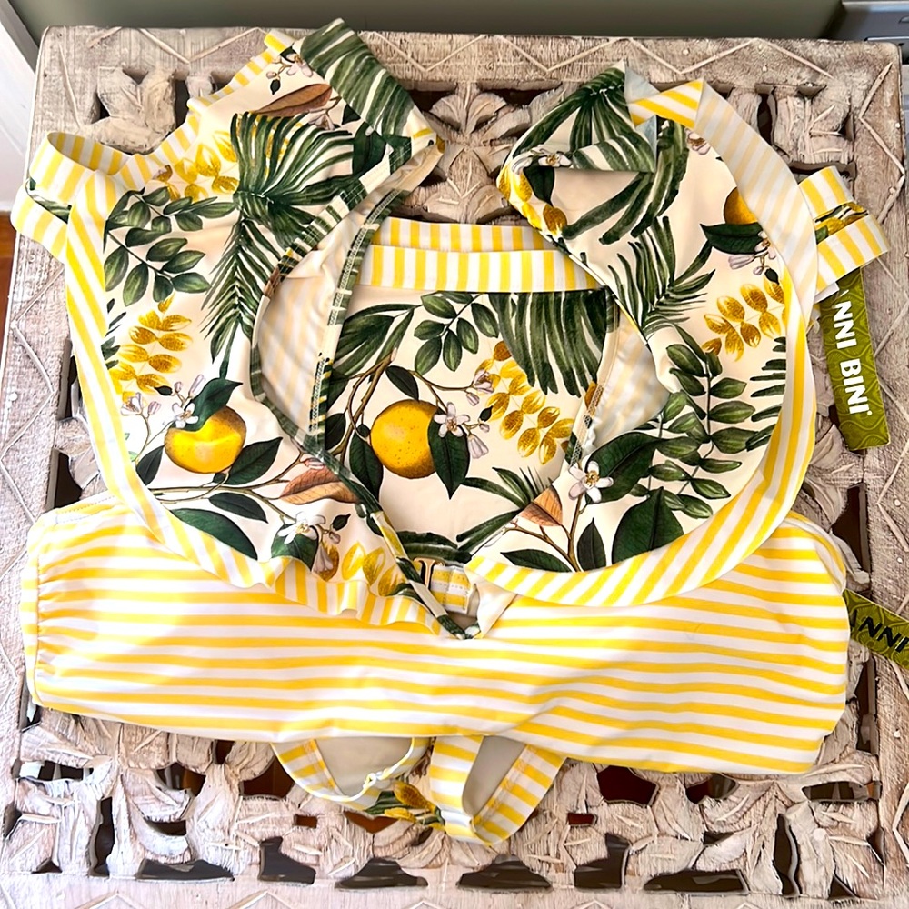 Gianni Binni 2 piece tropical swimsuit
